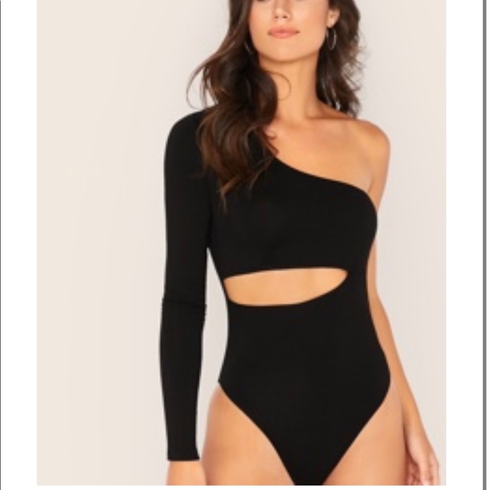 NEWOne shoulder bodysuit FINAL SALE CLOSING CLOSET